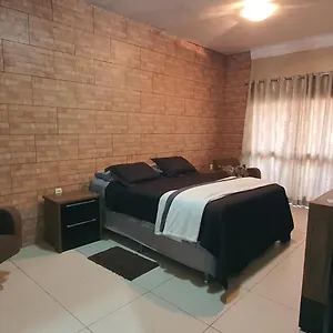 villa-casa-ampla-porto-alegre-rs.hotels-portoalegre.net/